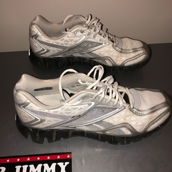 Reebok zigtech. Size 11.5 - Picture 3 of 7